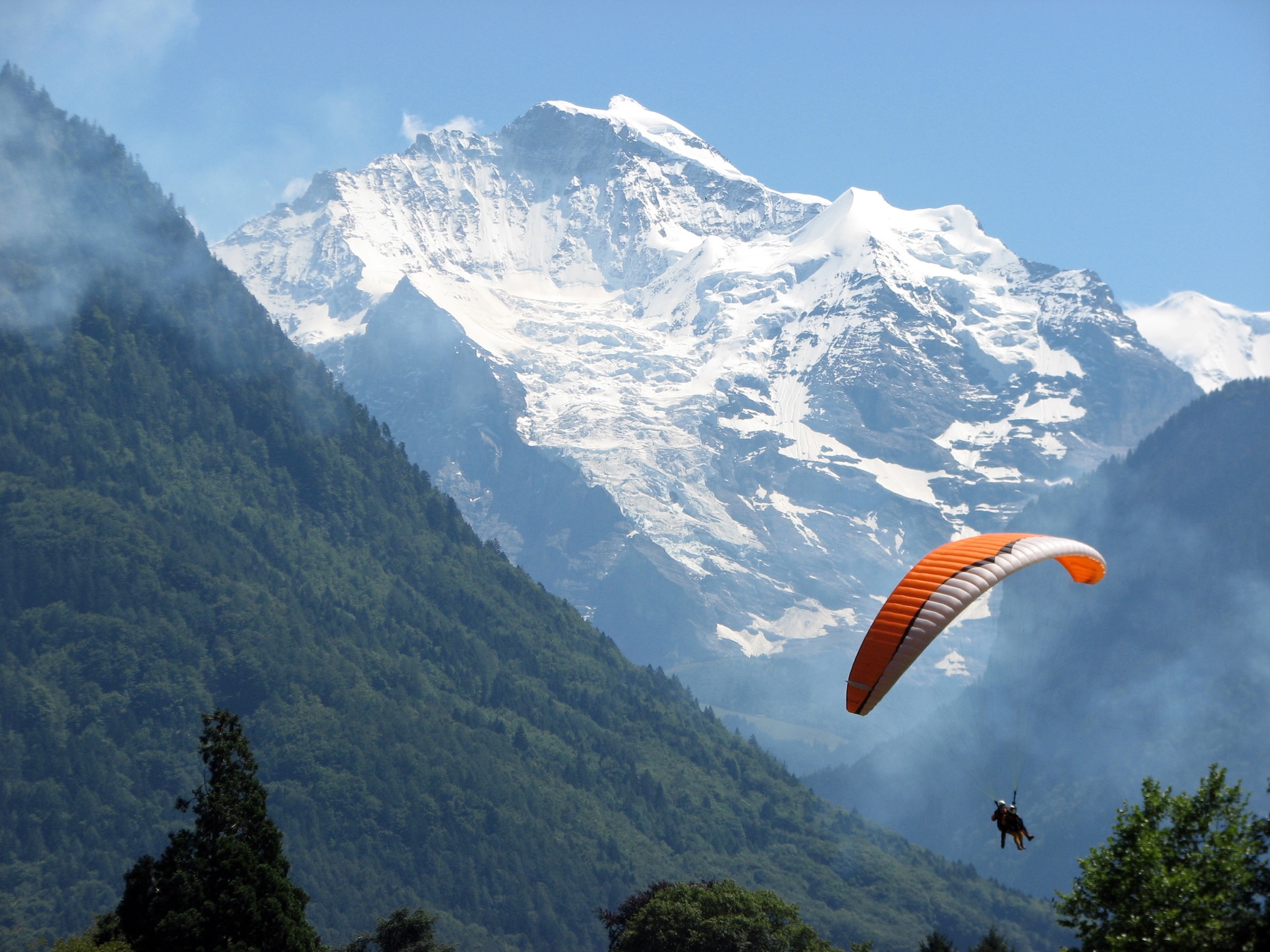 Paragliding - Interlaken